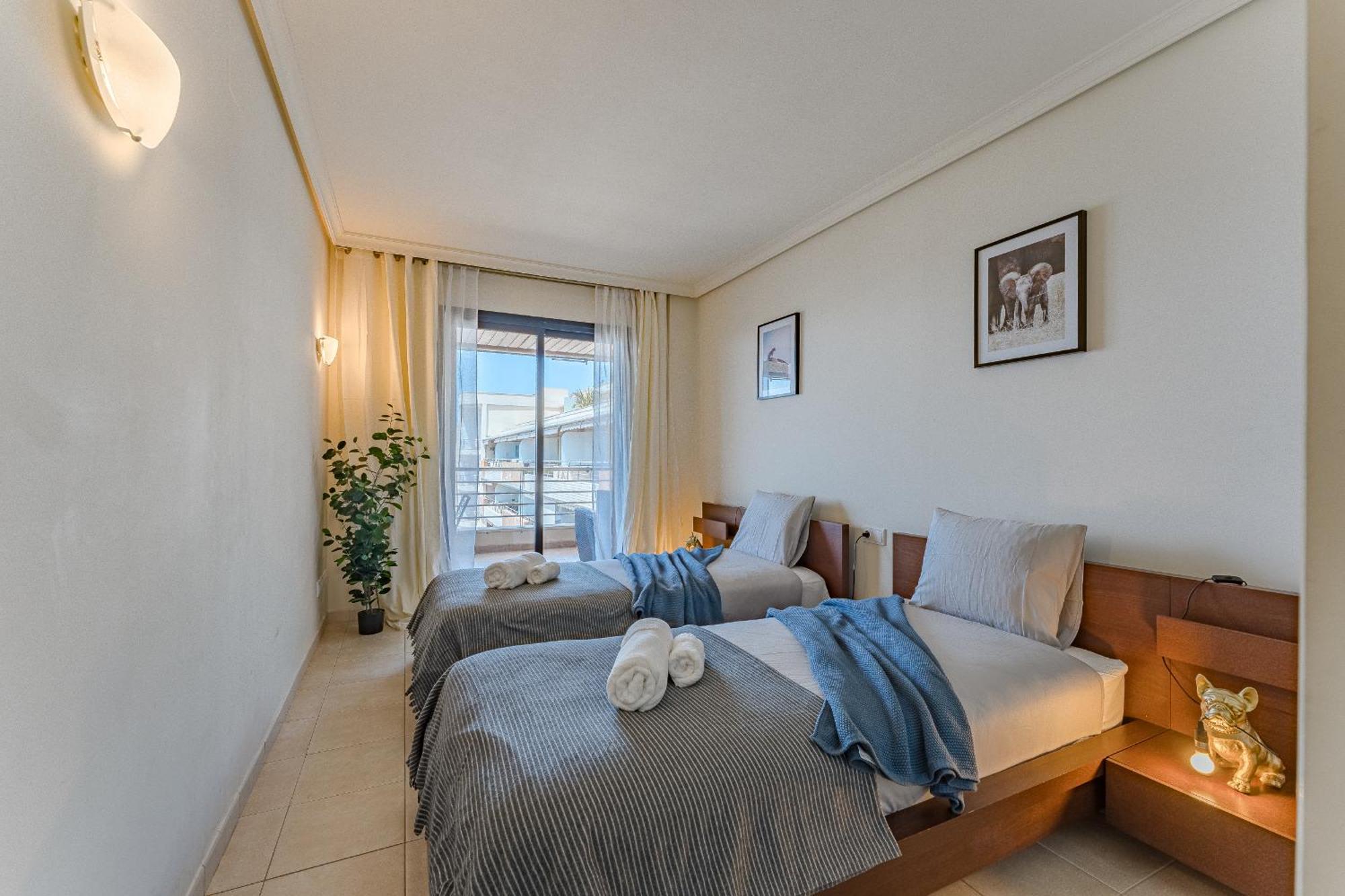 Hermitage Homes Blg 푸에르토 데 산티아고 외부 사진